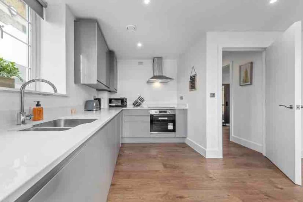 Cozy Flat Near London Eye/ Victoria / Vauxhall Apartment Exterior foto