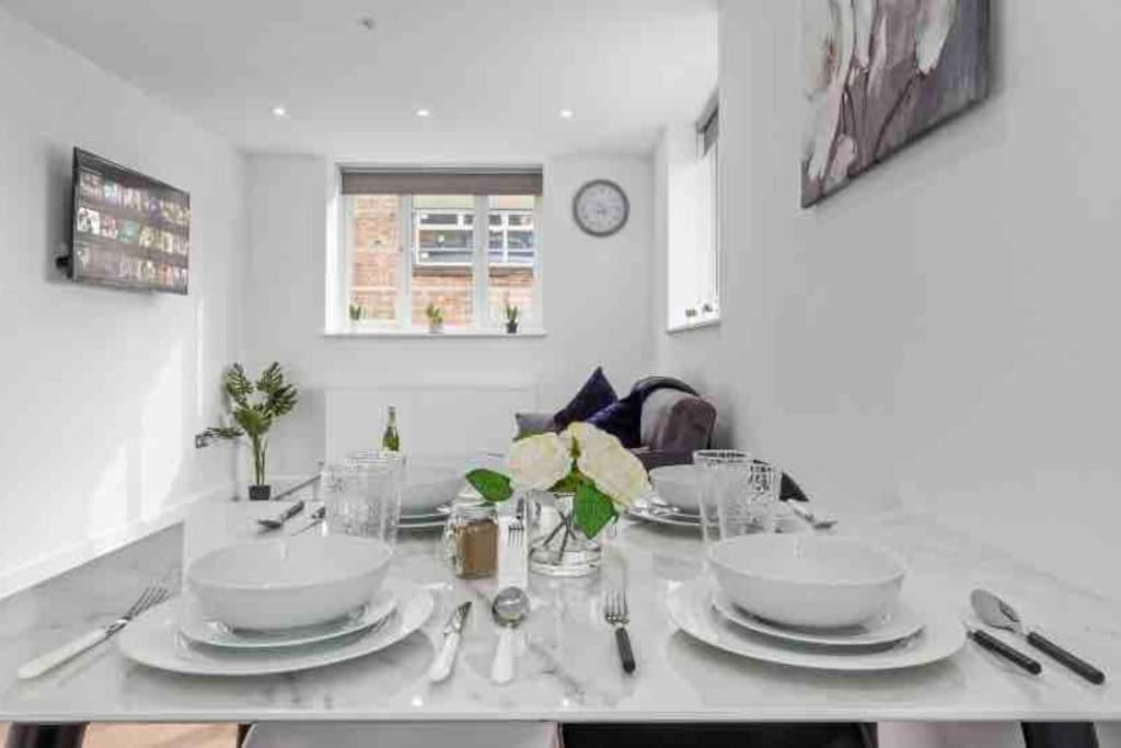 Cozy Flat Near London Eye/ Victoria / Vauxhall Apartment Exterior foto